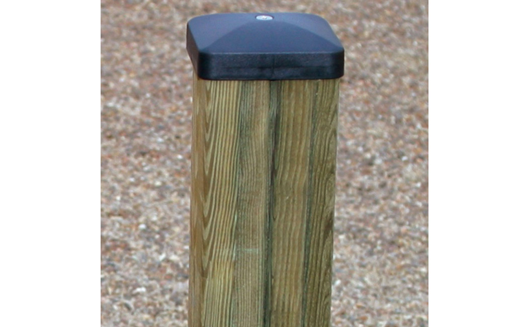 The vertical 95mm square post