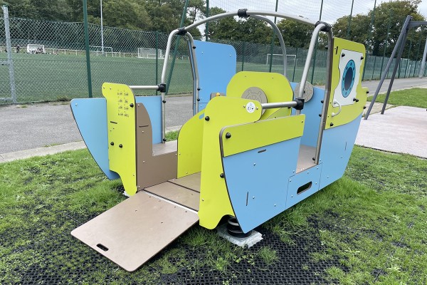 Inclusive Boat J954® playgrounds moving equipment springers image photo